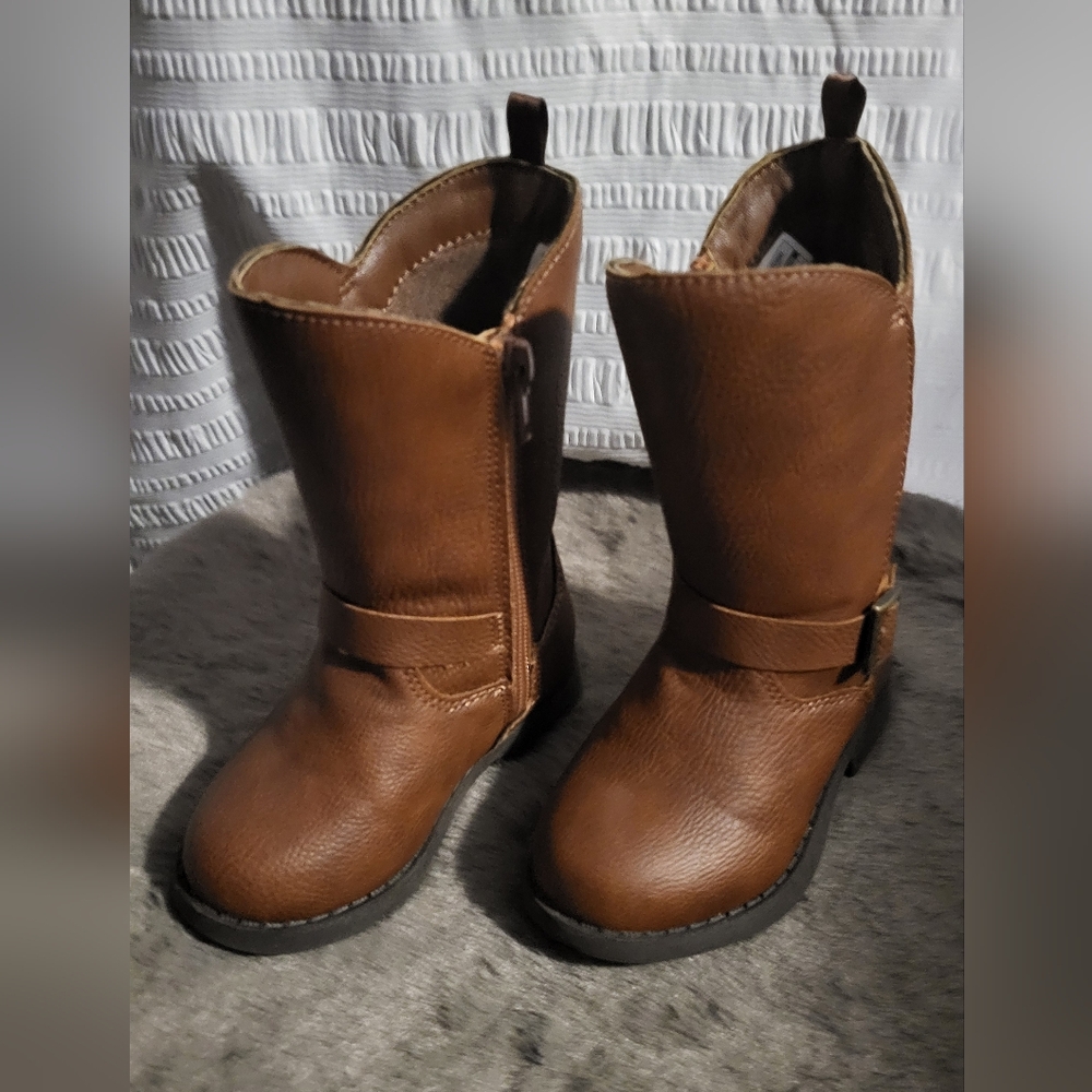 Oshkosh baby/toddler western boots.  Size 5.  EUC.  Cowgirl Cowboy